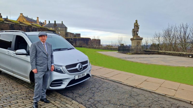 Peak Seasons: When to Book Your Midlothian Taxi for the Best Experience